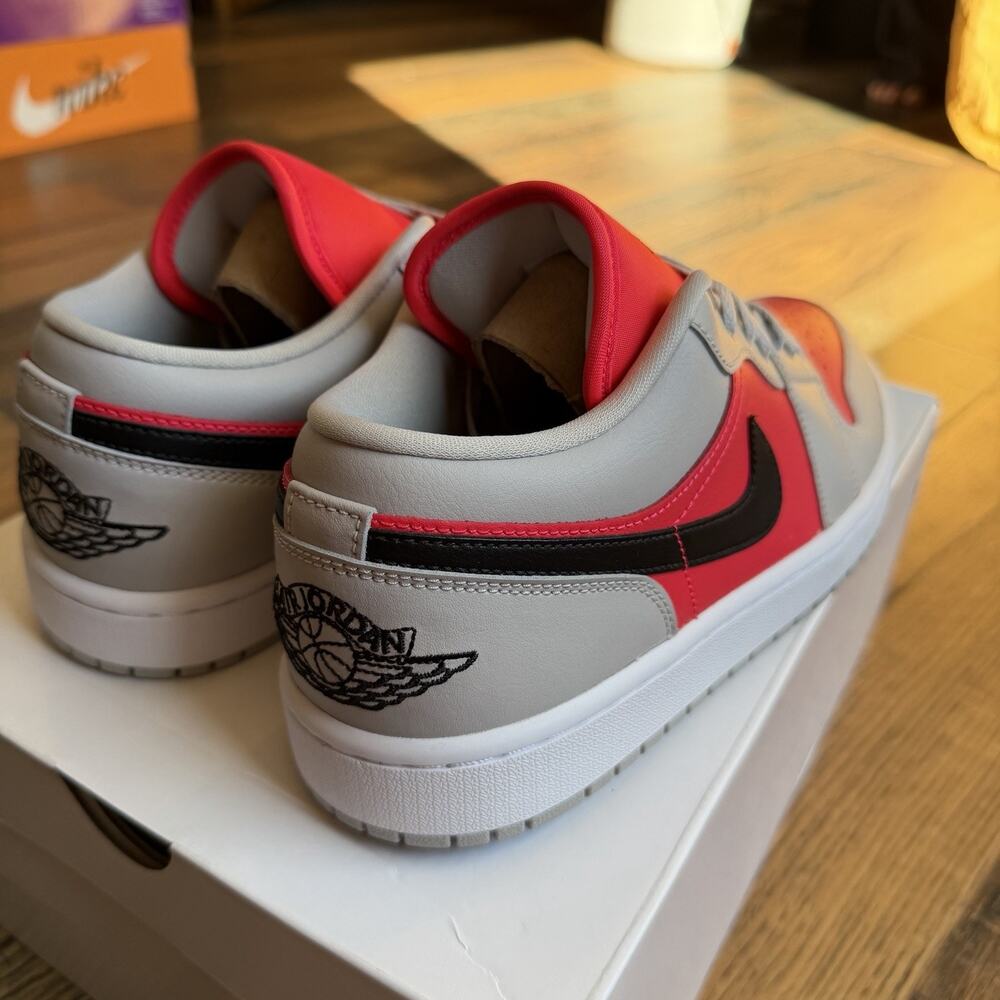 Nike Air Jordan 1 Low Light Iron Ore Black Siren Red Womens 11 DC0774-060 - Picture 4 of 12